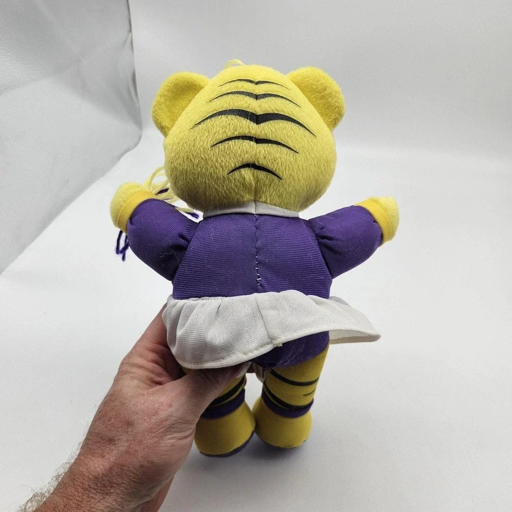 LSU Tigers Stuffed Plush Cheerleader‎ Doll Purple Yellow NCAA Football Gametime